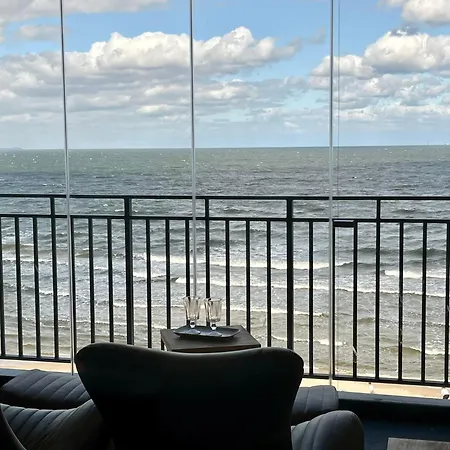 아파트 Baltic Infinity Sea&beach 미엥지즈드로예